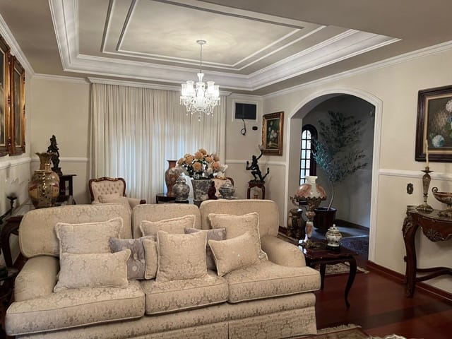 Casa com 720m² 5 quartos e 6 banheiros, à venda, no bairro Alphaville em Santana de Parnaíba
