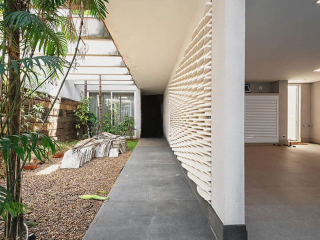 Casa com 335m² 3 quartos e 5 banheiros, à venda, no bairro Vila Nova Conceição em São Paulo