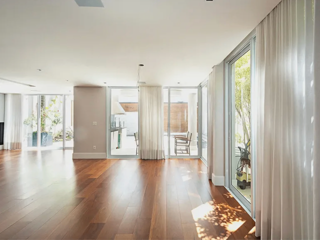 Casa com 335m² 3 quartos e 5 banheiros, à venda, no bairro Vila Nova Conceição em São Paulo