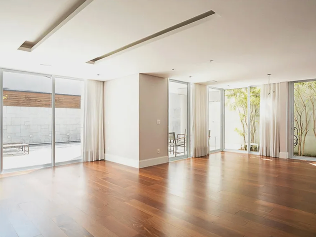 Casa com 335m² 3 quartos e 5 banheiros, à venda, no bairro Vila Nova Conceição em São Paulo