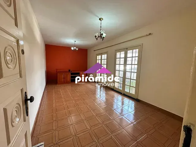 Casa com 110m² 2 quartos e 2 banheiros, para alugar, no bairro Jardim Paulista em São José dos Campos