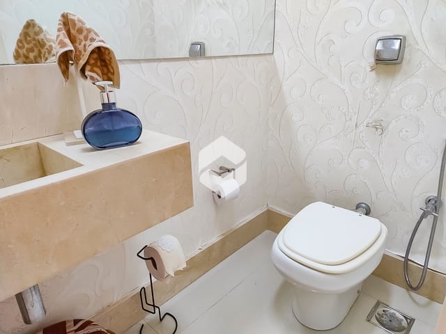Casa com 315m² 4 quartos e 6 banheiros, à venda, no bairro Barra da Tijuca em Rio de Janeiro
