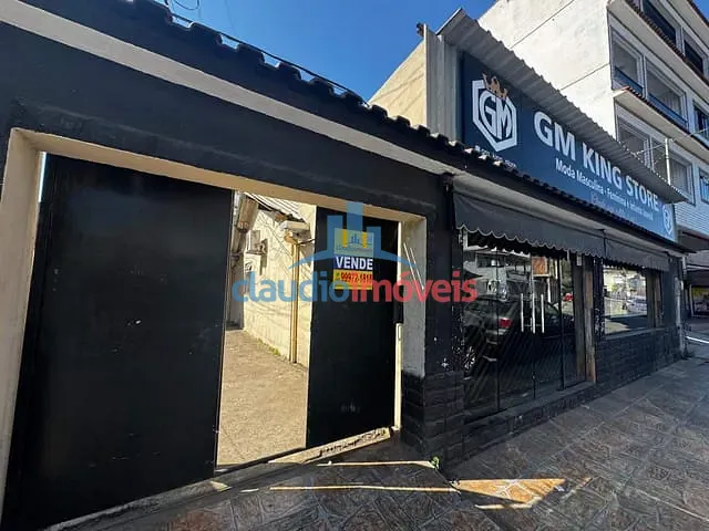Casa 3 quartos e 2 banheiros, à venda, no bairro Vista Alegre em Barra Mansa