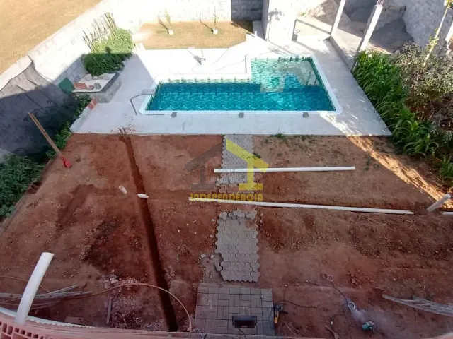 Casa com 504m², à venda, no bairro Chácara Santa Cruz dos Pires em Itatiba