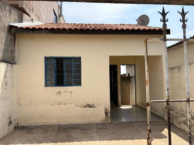 Casa com 125m² 2 quartos e 2 banheiros, à venda, no bairro Loteamento Residencial Novo Mundo em Campinas