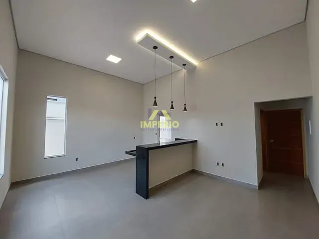 Casa com 176m² 3 quartos e 2 banheiros, à venda, no bairro Jardim Novo São Pedro em Salto