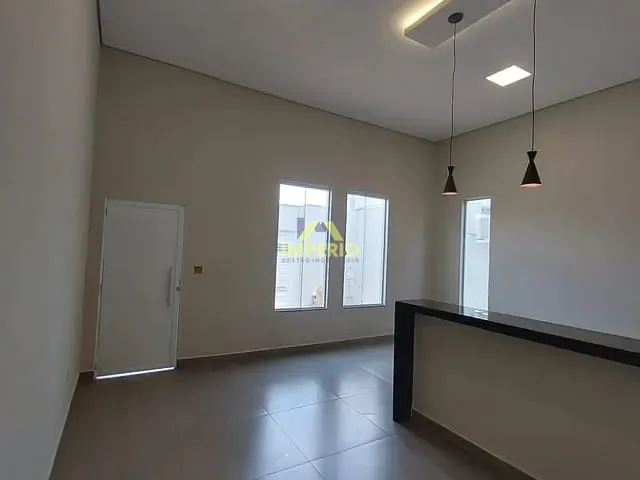 Casa com 176m² 3 quartos e 2 banheiros, à venda, no bairro Jardim Novo São Pedro em Salto