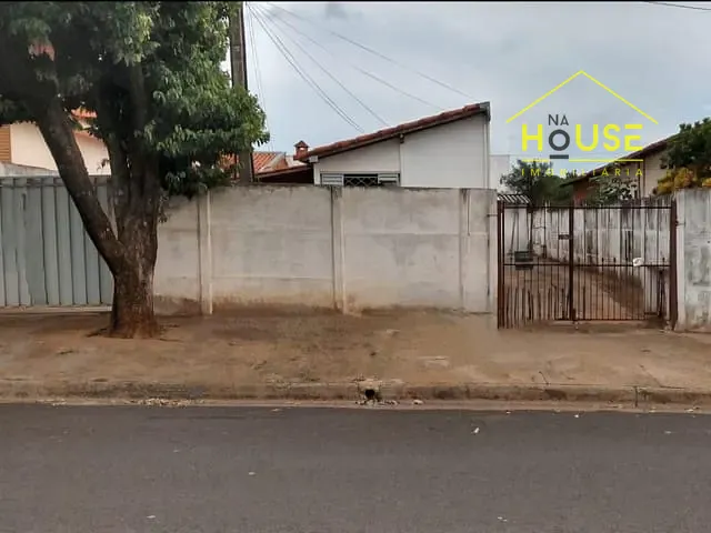 Casa com 263m² 3 quartos e 2 banheiros, à venda, no bairro Parque Residencial Santa Amélia em Votuporanga