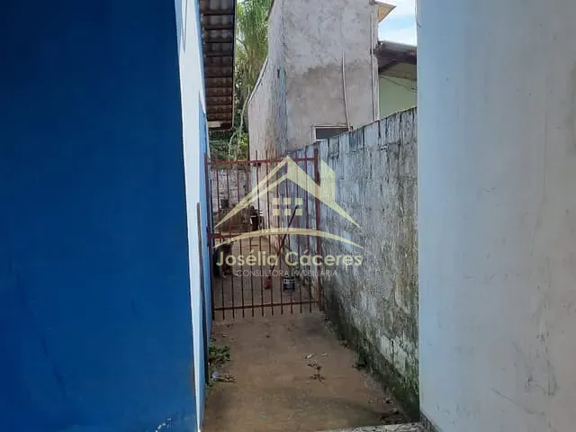 Casa 3 quartos e 2 banheiros, à venda, no bairro São Sebastião em Chapada dos Guimarães