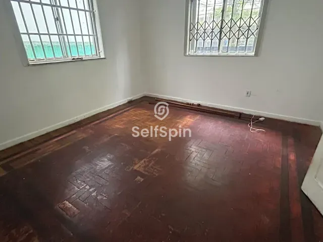 Casa 3 quartos e 2 banheiros, para alugar, no bairro Icaraí em Niterói