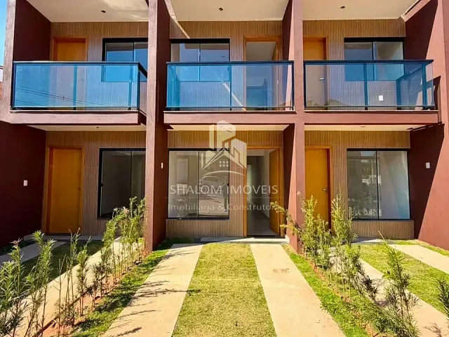 Casa 3 quartos e 3 banheiros, à venda, no bairro Parque Xangri-Lá em Contagem