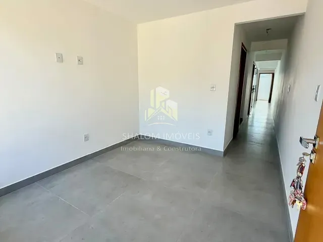 Casa 3 quartos e 3 banheiros, à venda, no bairro Parque Xangri-Lá em Contagem