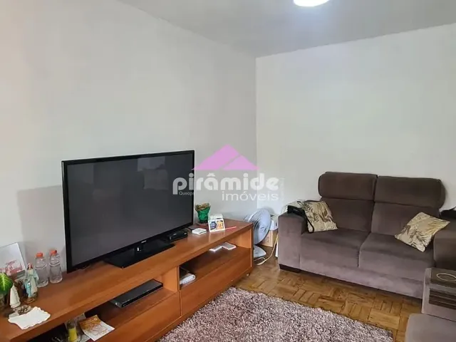 Casa com 160m² 2 quartos e 2 banheiros, à venda, no bairro Residencial Planalto em São José Dos Campos