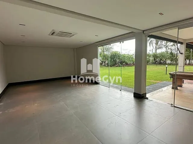 Casa com 1200m² 6 quartos e 7 banheiros, para alugar, no bairro Residencial Alphaville Flamboyant em Goiânia