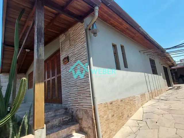 Casa 6 quartos e 4 banheiros, à venda, no bairro Liberdade em Novo Hamburgo
