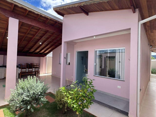 Casa com 200m² 2 quartos e 1 banheiro, à venda, no bairro Jatobás em Extrema