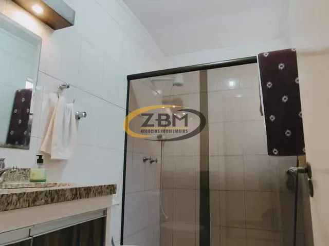 Casa 4 quartos e 2 banheiros, para alugar, no bairro Ipanema em Londrina