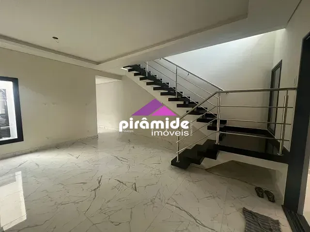 Casa 3 quartos e 4 banheiros, à venda, no bairro Jardim das Indústrias em São José dos Campos