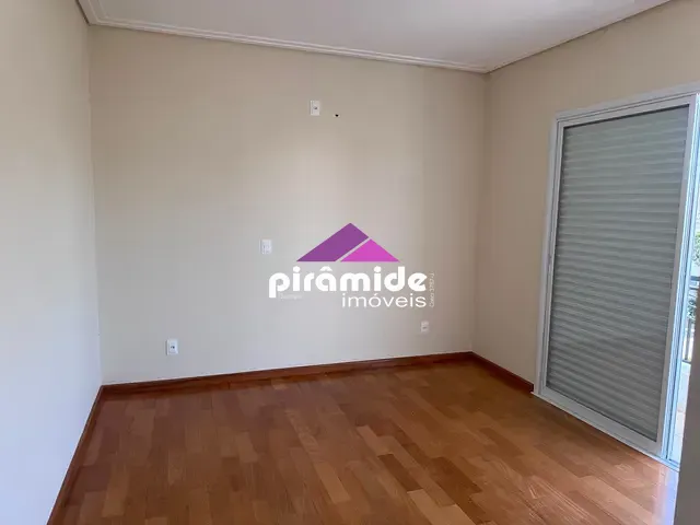 Casa 4 quartos e 4 banheiros, à venda, no bairro Urbanova em São José dos Campos