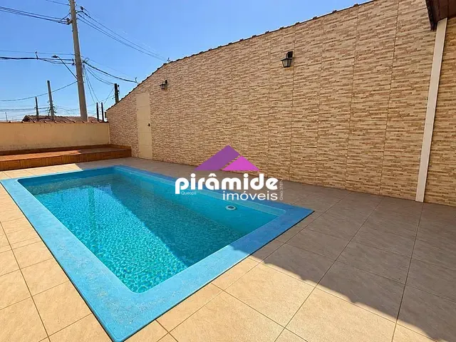 Casa com 250m² 4 quartos e 3 banheiros, à venda, no bairro Jardim das Indústrias em São José dos Campos
