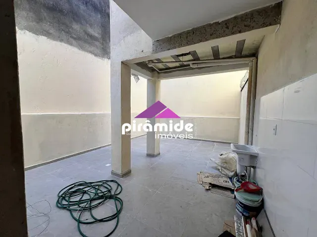 Casa com 125m² 3 quartos e 3 banheiros, à venda, no bairro Bosque dos Eucaliptos em São José dos Campos