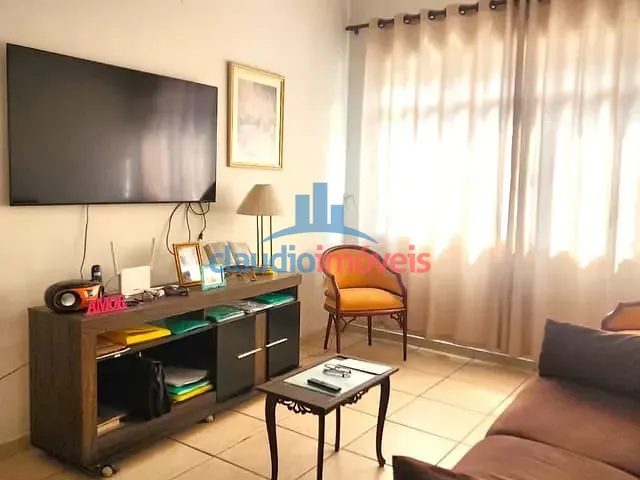 Casa com 238m² 3 quartos e 2 banheiros, à venda, no bairro Cotiara em Barra Mansa