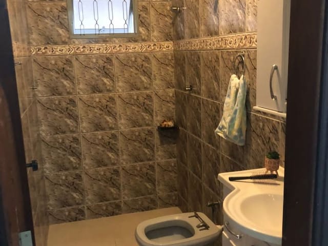 Casa com 259m² 3 quartos e 3 banheiros, à venda, no bairro Seis de Agosto em Cambé