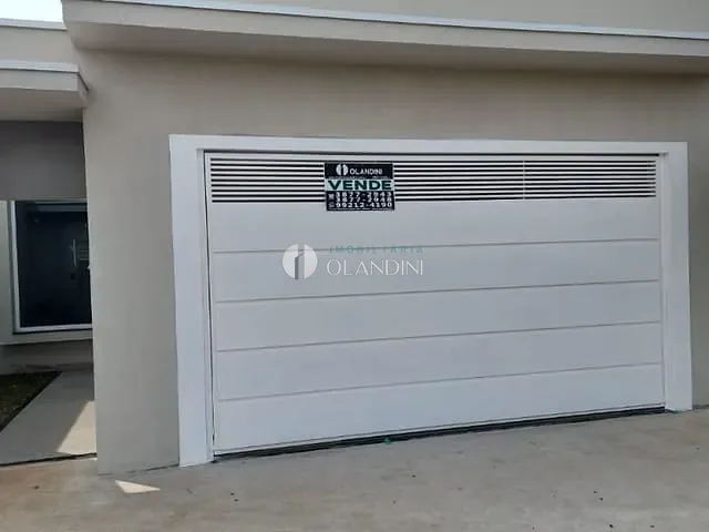 Casa com 200m² 2 quartos e 3 banheiros, à venda, no bairro Jardim Blumenau em Artur Nogueira