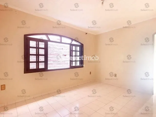 Casa com 150m² 3 quartos e 2 banheiros, à venda, no bairro Vila Magini em Mauá