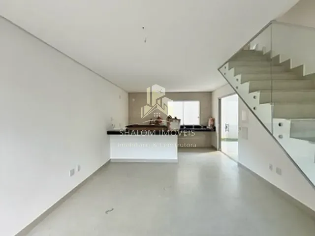 Casa 3 quartos e 3 banheiros, à venda, no bairro Parque Xangri-Lá em Contagem