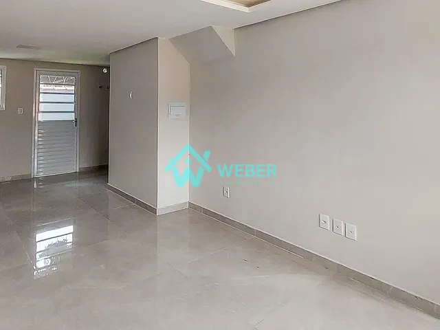 Casa com 94m² 2 quartos e 2 banheiros, à venda, no bairro São Jorge em Novo Hamburgo