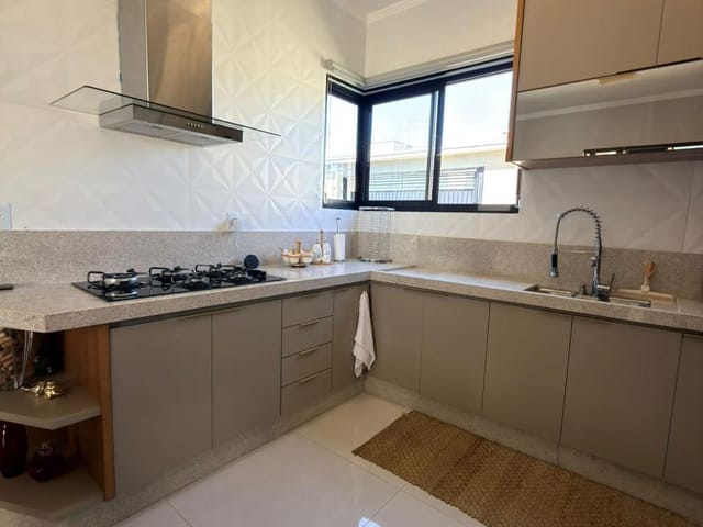Casa com 200m² 2 quartos e 2 banheiros, à venda, no bairro Sierra em Extrema
