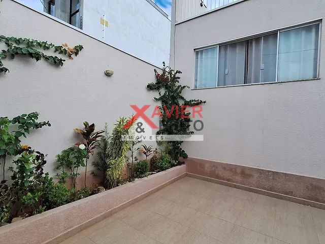 Casa 3 quartos e 4 banheiros, à venda, no bairro Residencial Jardins da Catalunha em Atibaia