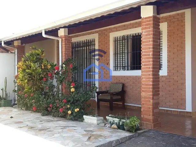 Casa com 234m² 3 quartos e 3 banheiros, à venda, no bairro Centro em Caraguatatuba