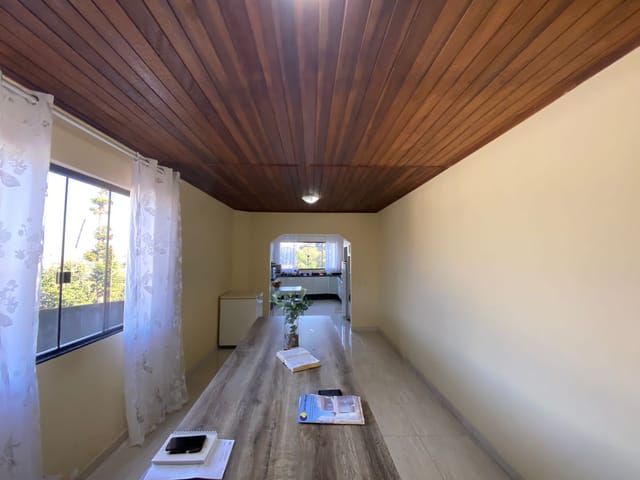 Casa com 480m² 3 quartos e 4 banheiros, à venda, no bairro Nova Rússia em Ponta Grossa