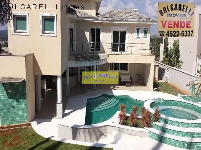 Casa com 1050m² 3 quartos e 6 banheiros, à venda, no bairro Cidade Santos Dumont em Jundiaí