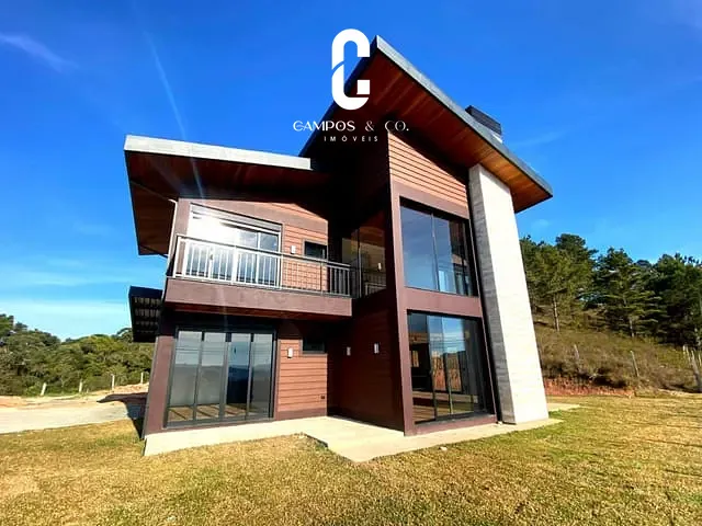 Casa com 1160m² 3 quartos e 3 banheiros, à venda, no bairro Atalaia em Campos do Jordão