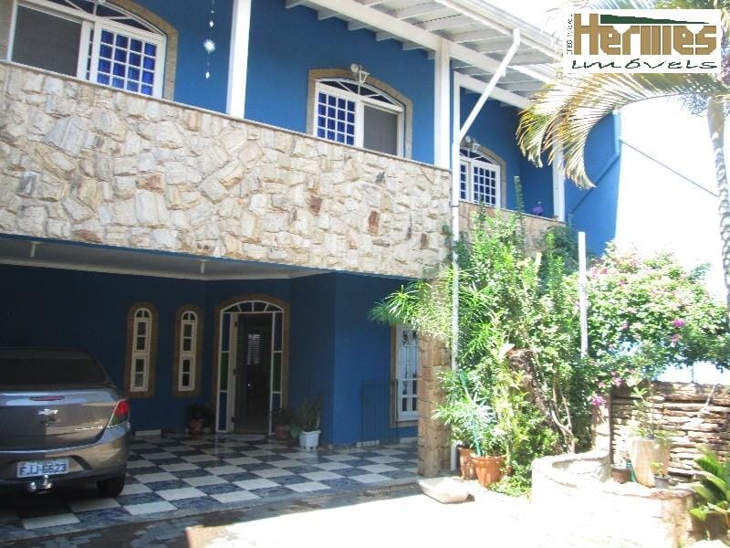 Casa, 4 quartos, 220 m² - Foto 3