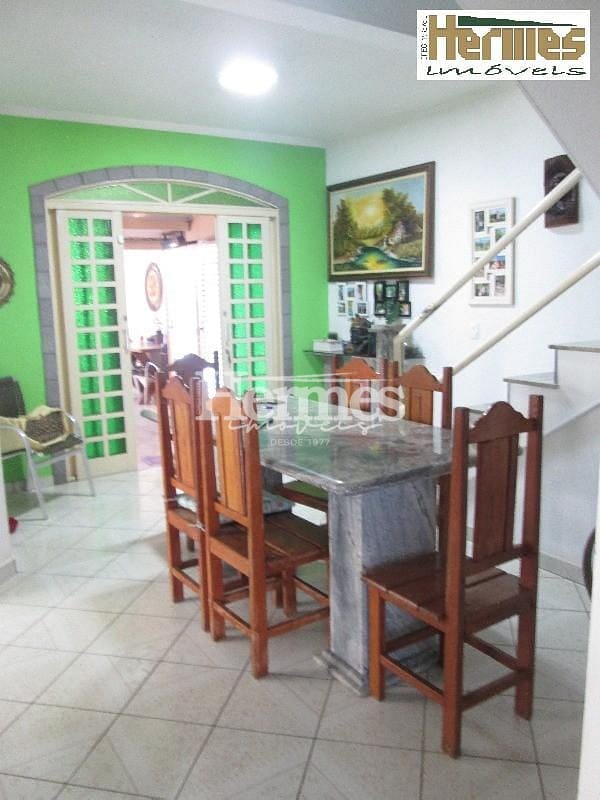 Casa, 4 quartos, 220 m² - Foto 6