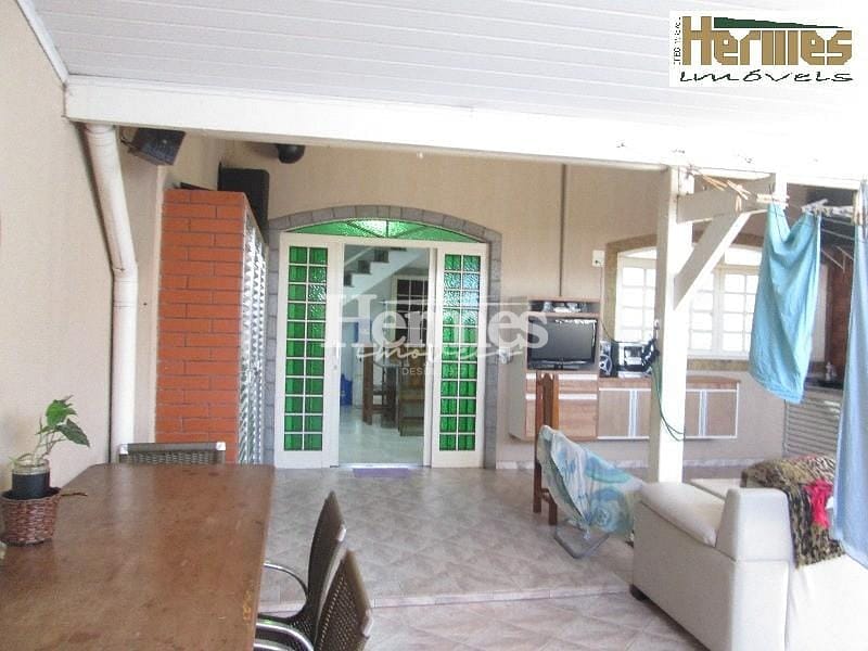 Casa, 4 quartos, 220 m² - Foto 13