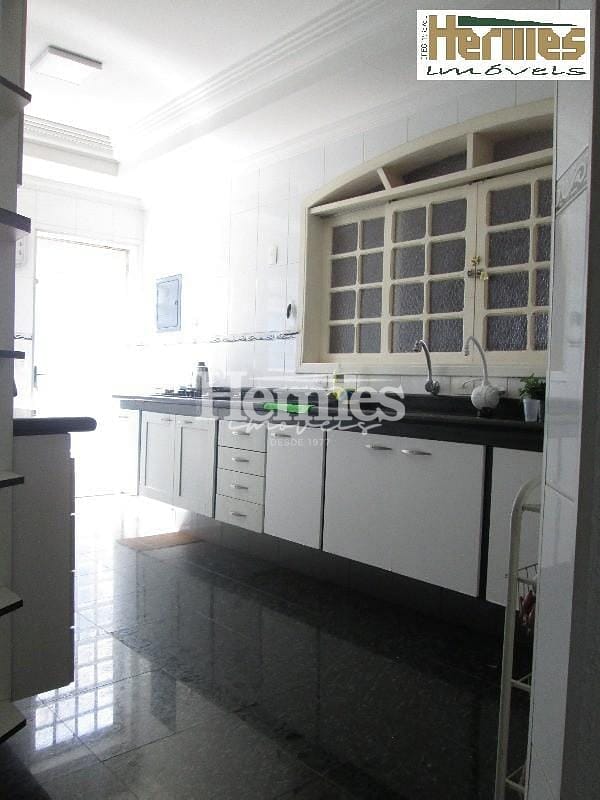 Casa, 4 quartos, 220 m² - Foto 8