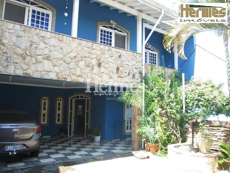 Casa, 4 quartos, 220 m² - Foto 3