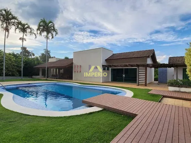 Casa com 2082m² 4 quartos e 8 banheiros, à venda, no bairro Condomínio Monte Belo em Salto