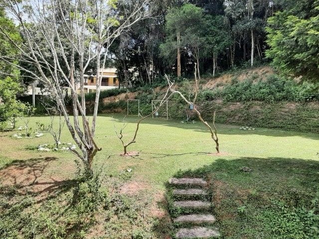 Casa com 2400m² 4 quartos e 4 banheiros, à venda, no bairro Alpes dos Araçás (Jordanésia) em Cajamar