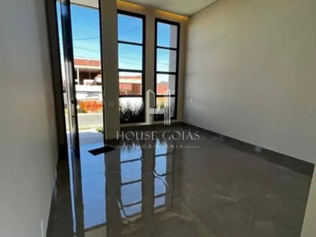 Casa com 300m² 3 quartos e 4 banheiros, à venda, no bairro Jardins Bolonha em Senador Canedo