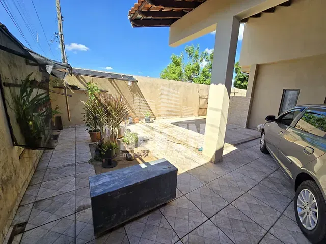 Casa com 288m² 3 quartos e 2 banheiros, para alugar, no bairro Vila São Francisco em Bauru