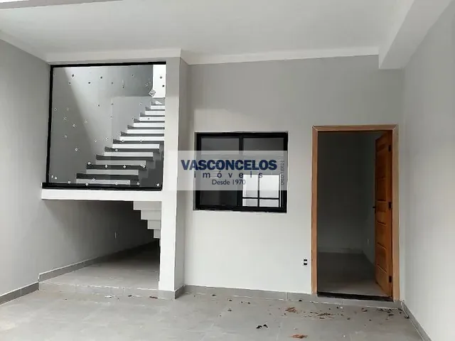 Casa com 170m² 3 quartos e 4 banheiros, à venda, no bairro Jardim das Indústrias em São José dos Campos