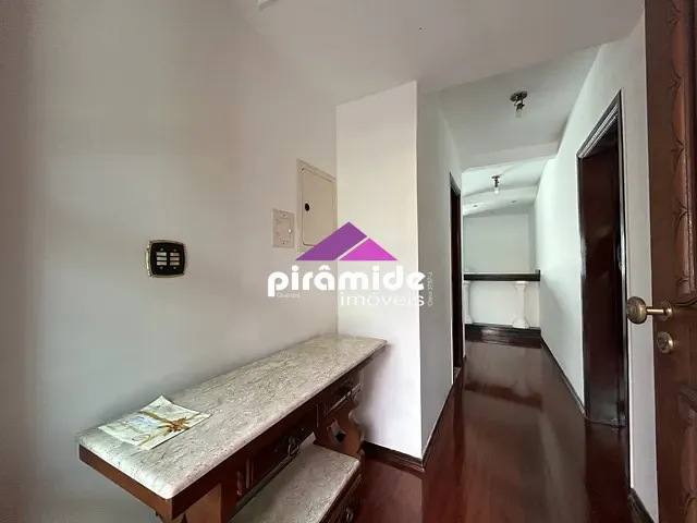 Casa com 341m² 4 quartos e 4 banheiros, à venda, no bairro Urbanova I em São José dos Campos