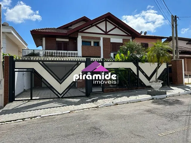 Casa com 341m² 4 quartos e 4 banheiros, à venda, no bairro Urbanova I em São José dos Campos