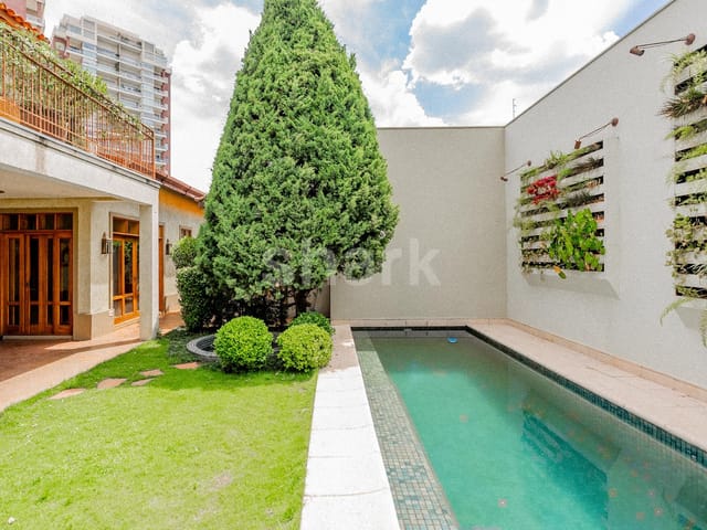 Casa com 594m² 3 quartos e 4 banheiros, à venda, no bairro Alto de Pinheiros em São Paulo